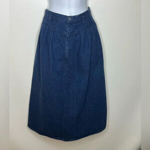 Vintage Levi’s group twelve women’s modest jean denim skirt sz 12 MADE USA